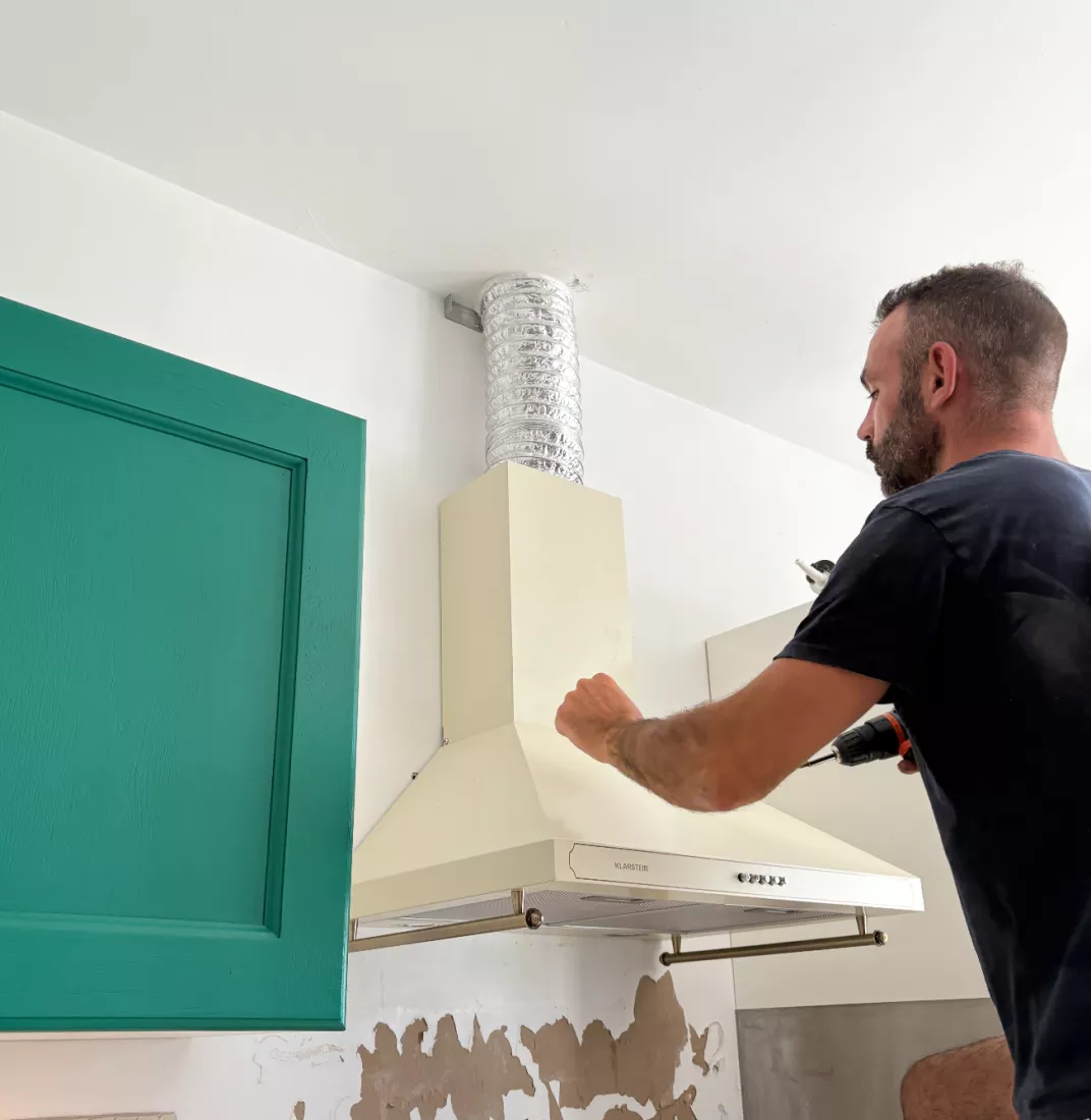 Installation de la hotte (Anthony)